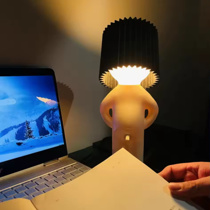 Lampe de Bureau Originale en Forme de Figurine